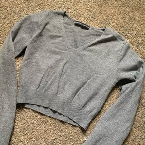 Brandy Melville Gray V-Neck Sweater